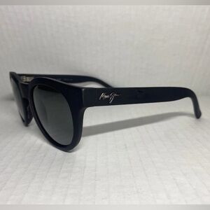 Maui Jim Liana MJ 287 02MR Polarized Sunglasses 49-22-134 Matte Black Italy L410